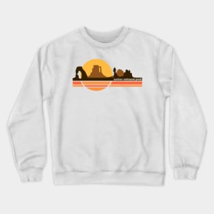 Arches National Park Retro 70s Tourist Souvenir Crewneck Sweatshirt